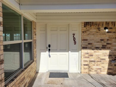 709 W Walnut St, Celina, TX 75009 - photo 3