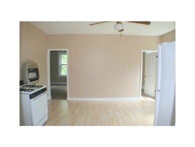 429 2nd Ave, Woonsocket, RI 02895 - photo 4