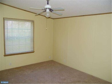 200 Oriole St, Paulsboro, NJ 08066 - photo 7