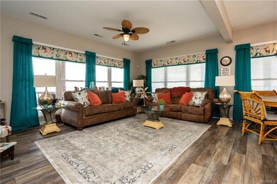 1016 Fort Lowry Ln, Dunnsville, VA 22454 - photo 5