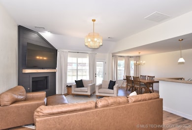 Great Entertainment Room