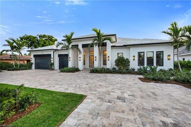 760 Park Shore Dr, Naples, FL 34103 - photo 5