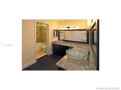 unlisted-address, Miami, FL 33180 - photo 6