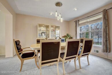09-Dining Room