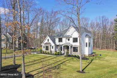 Hommati.com-24_Saddlecreek_Cir_NY-04-09-