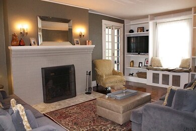 864 Mercer St, Albany, NY 12208 - photo 6