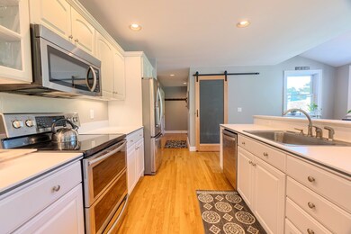 580 Mulpus Rd, Lunenburg, MA 01462 - photo 5