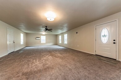 1406 W Parkwood Ave, Friendswood, TX 77546 - photo 7
