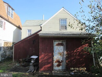 121 Perry St, Columbia, PA 17512 - photo 5