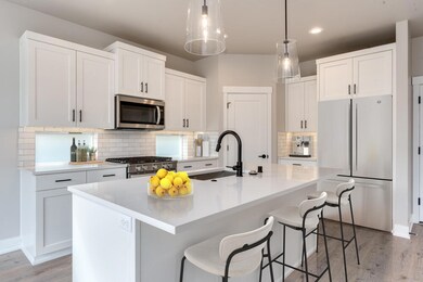 4730 SW Badger Ct, Redmond, OR 97756 - photo 6