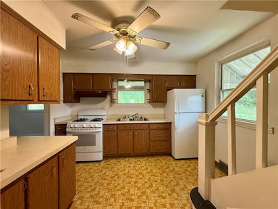 508 Spruce Aly, Glassport, PA 15045 - photo 3