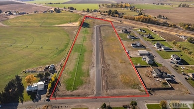 L10 B2 W 330 N, Blackfoot, ID 83221 - photo 3