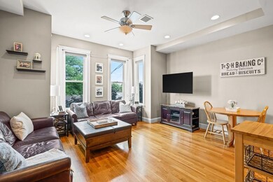 39 Chestnut St unit 2C, Stoneham, MA 02180 - photo 2