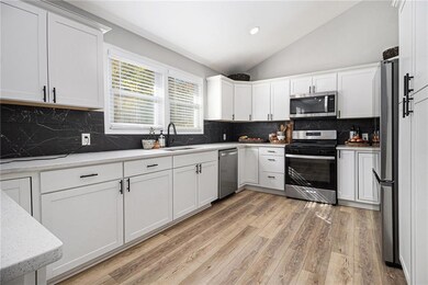 3795 King Edward Trail SW, Atlanta, GA 30331 - photo 6