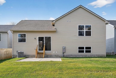 2744 Barrows Rd, Columbus, OH 43232 - photo 3