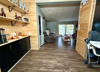 10150 Portie Flamingo Rd SE, Corning, OH 43730 - photo 7