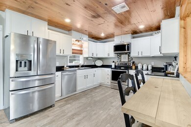 1533 Winfred Rd-9