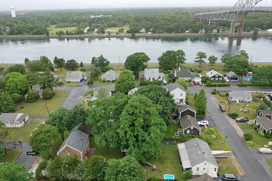 10 Freeman St, Buzzards Bay, MA 02532 - photo 2