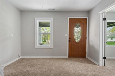 721 Parker Ave, Osawatomie, KS 66064 - photo 4