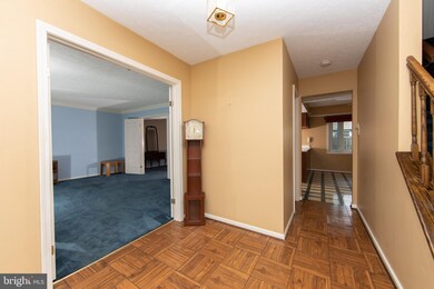 413 Justice Ln, Morrisville, PA 19067 - photo 5