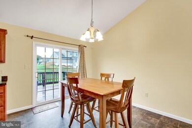 326 Riviera St, Mount Wolf, PA 17347 - photo 6