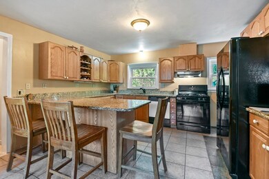 149 Pleasant St, South Grafton, MA 01560 - photo 6