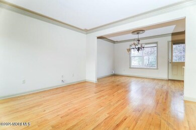 424 Hawthorne St, Keyport, NJ 07735 - photo 2