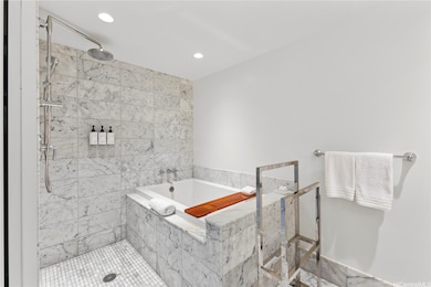 223 Saratoga Rd unit 2303, Honolulu, HI 96815 - photo 7