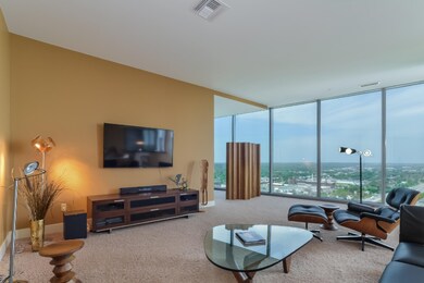 003-Living_Room-4186548-medium