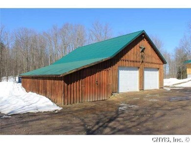 Parking Lot/Garage