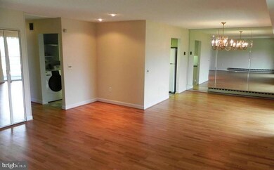 3500 Forest Edge Dr unit 3G, Silver Spring, MD 20906 - photo 2