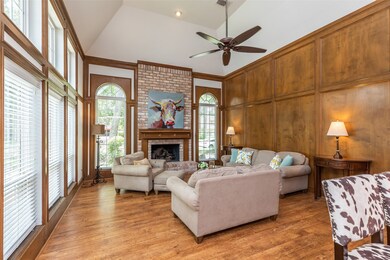 14814 Oak Bluff Ct, Houston, TX 77070 - photo 5