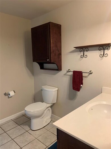 1031 Louise Ln, Wake Village, TX 75501 - photo 4