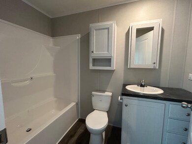 2431 8 Mile Rd unit 14, Kawkawlin, MI 48631 - photo 6