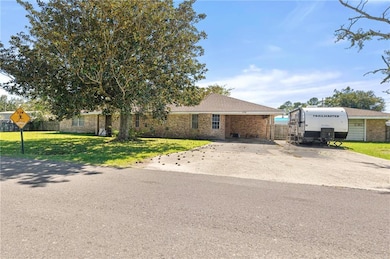 126 Verret St, Pierre Part, LA 70339 - photo 2