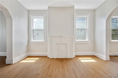 84 10th St, Buffalo, NY 14201 - photo 6