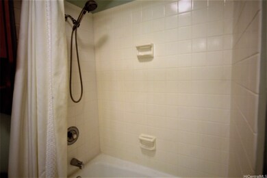 Fairway Villa unit 806, Honolulu, HI 96815 - photo 4