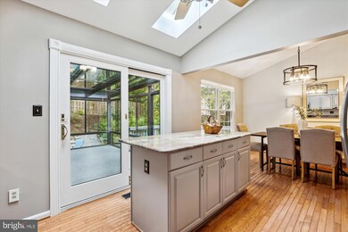 8929 Triple Ridge Rd, Fairfax Station, VA 22039 - photo 4