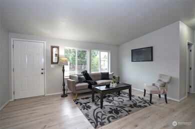 14306 125th Street Ct E unit 24, Puyallup, WA 98374 - photo 6