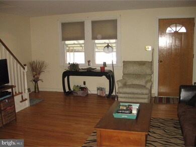 3844 Plumstead Ave, Drexel Hill, PA 19026 - photo 3