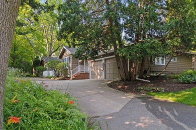 27940 Smithtown Rd, Excelsior, MN 55331 - photo 6