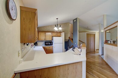 455 Ash St, Oregon, WI 53575 - photo 5