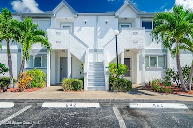 646 Beach Park Ln unit V276, Cape Canaveral, FL 32920 - photo 5