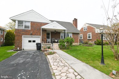 814 N 26th St, Reading, PA 19606 - photo 2