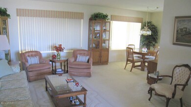 LIVING/DINING ROOM
