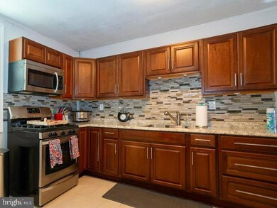 208 S Davis St, Woodbury, NJ 08096 - photo 4