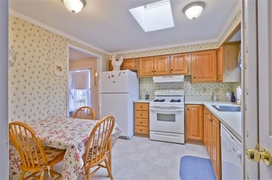 15 Hemlock St, Rockland, MA 02370 - photo 3