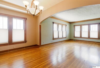 4232 Mason St, Omaha, NE 68105 - photo 4