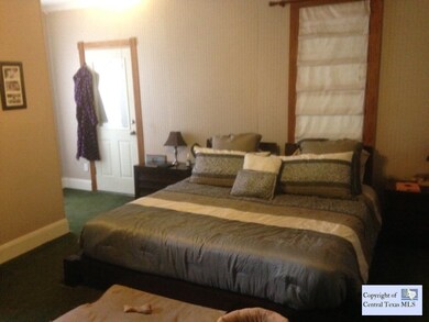 511 W Hopkins St, San Marcos, TX 78666 - photo 5