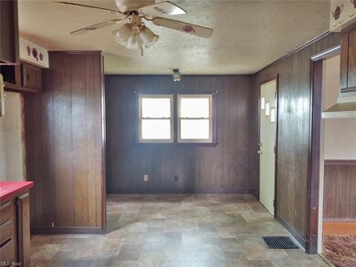 2705 9th St SW, Canton, OH 44710 - photo 5